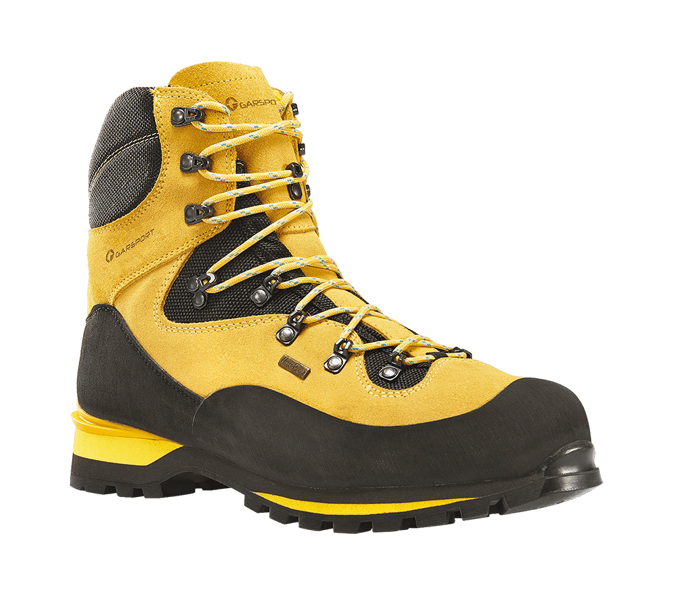 Waterproof mountain safety boot S7S with Vibram sole, crampon-compatible. Ideal for forest and high-altitude work.