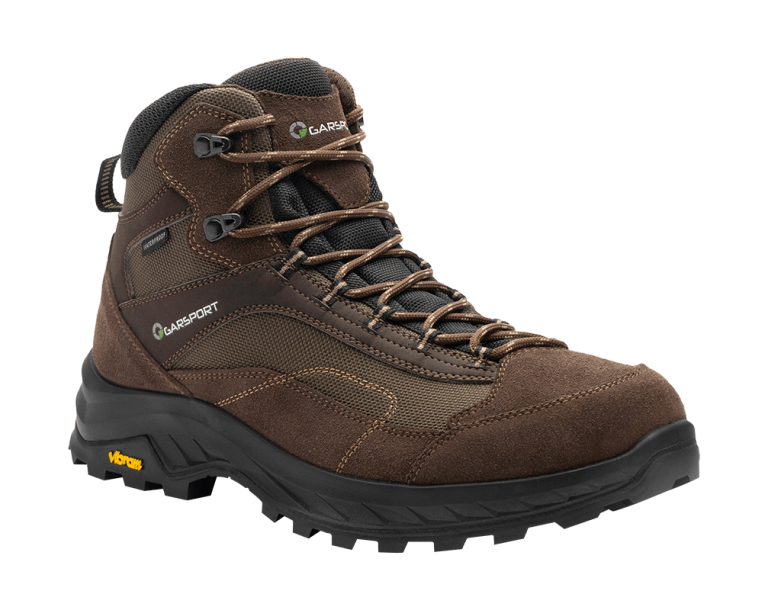 Chaussures de trekking basses et légères avec semelle Vibram, doublure imperméable et respirante. Idéales pour les activités exigeantes en montagne.