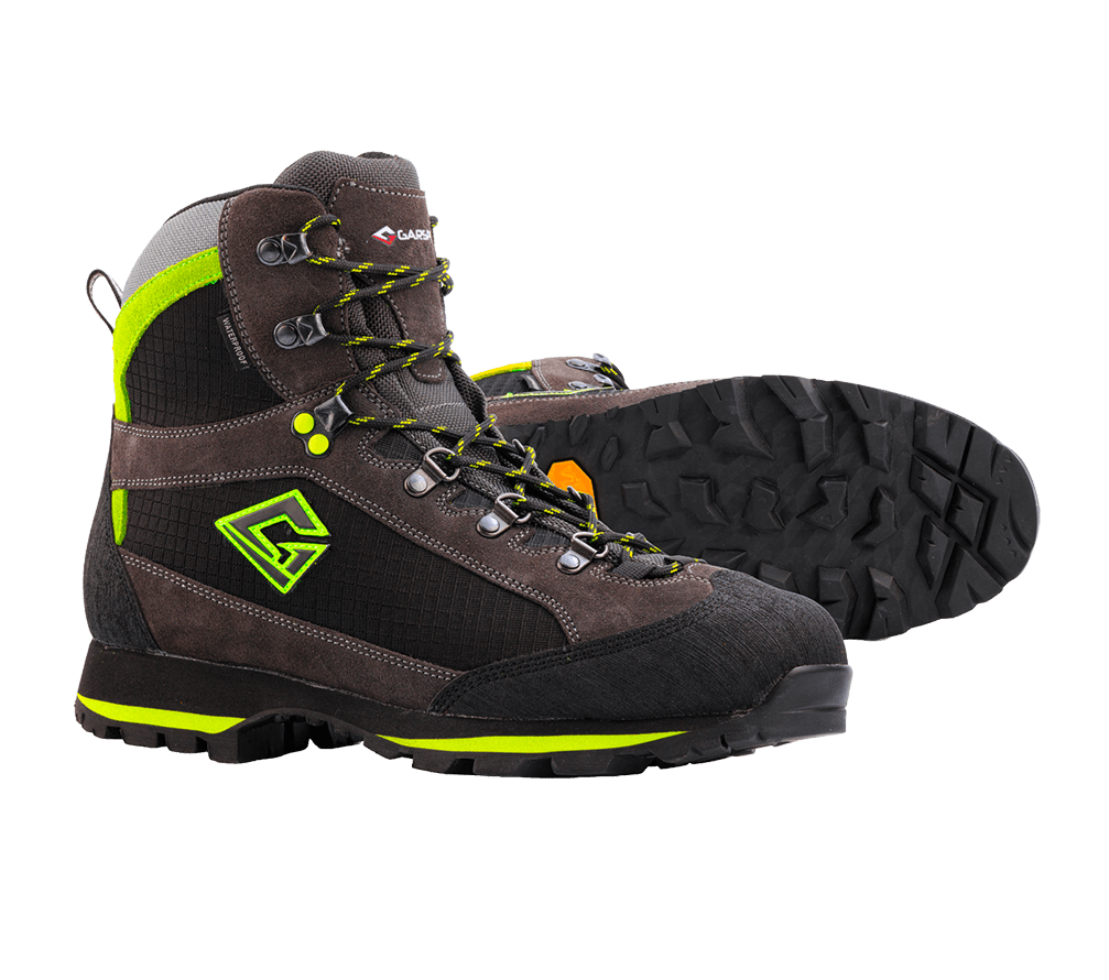 Faloria Mid WP waterproof trekking boots with suede outer side