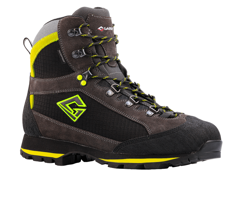 Faloria Mid WP waterproof trekking boots with suede outer side
