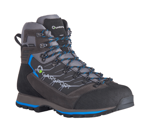 Chaussures d'alpinisme imperméables, avec Vibram et design pour crampons semi-automatiques. Confort maximal et résistance en montagne.