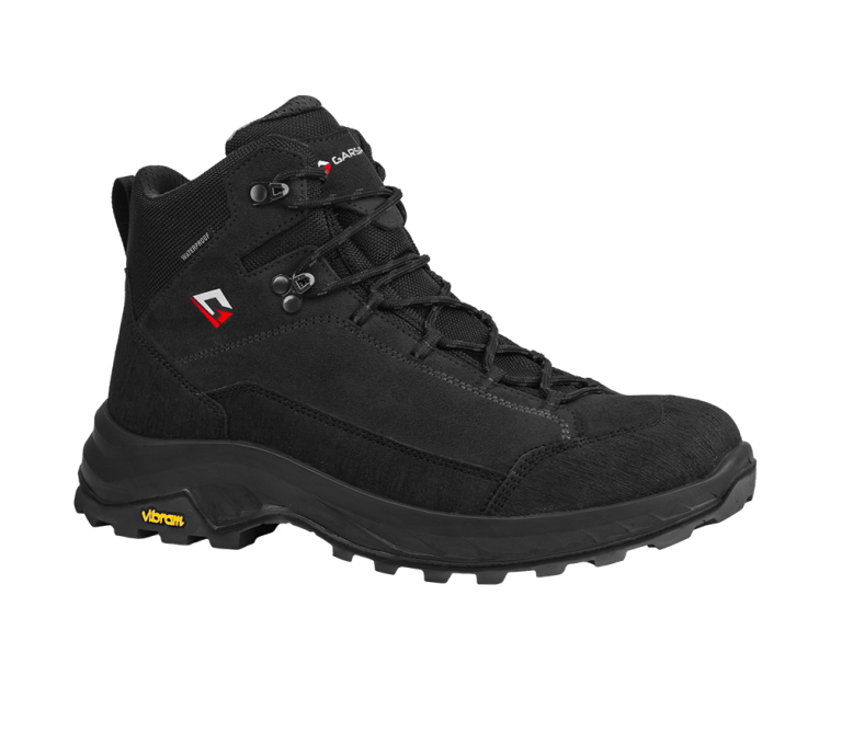 Scarponcini Giau Mid Nero ideali per trekking e outdoor